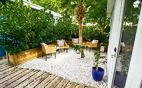 Cozy Tiny Home - Hidden Gem!